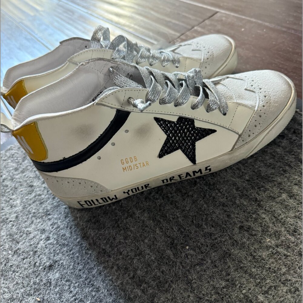 GOLDEN GOOSE SNEAKERS